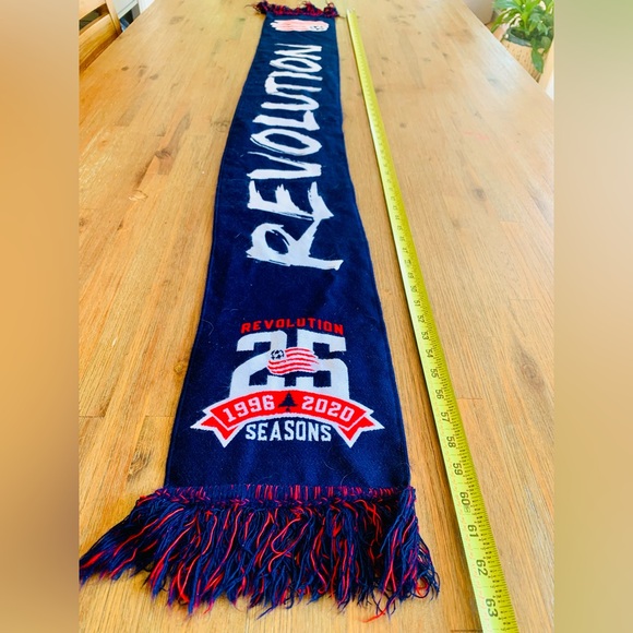 Revolution soccer knit Graphic Scarf - Picture 8 of 8